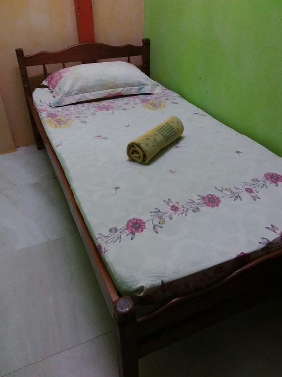 Oasis Guest House Kuala Lumpur Ngoại thất bức ảnh
