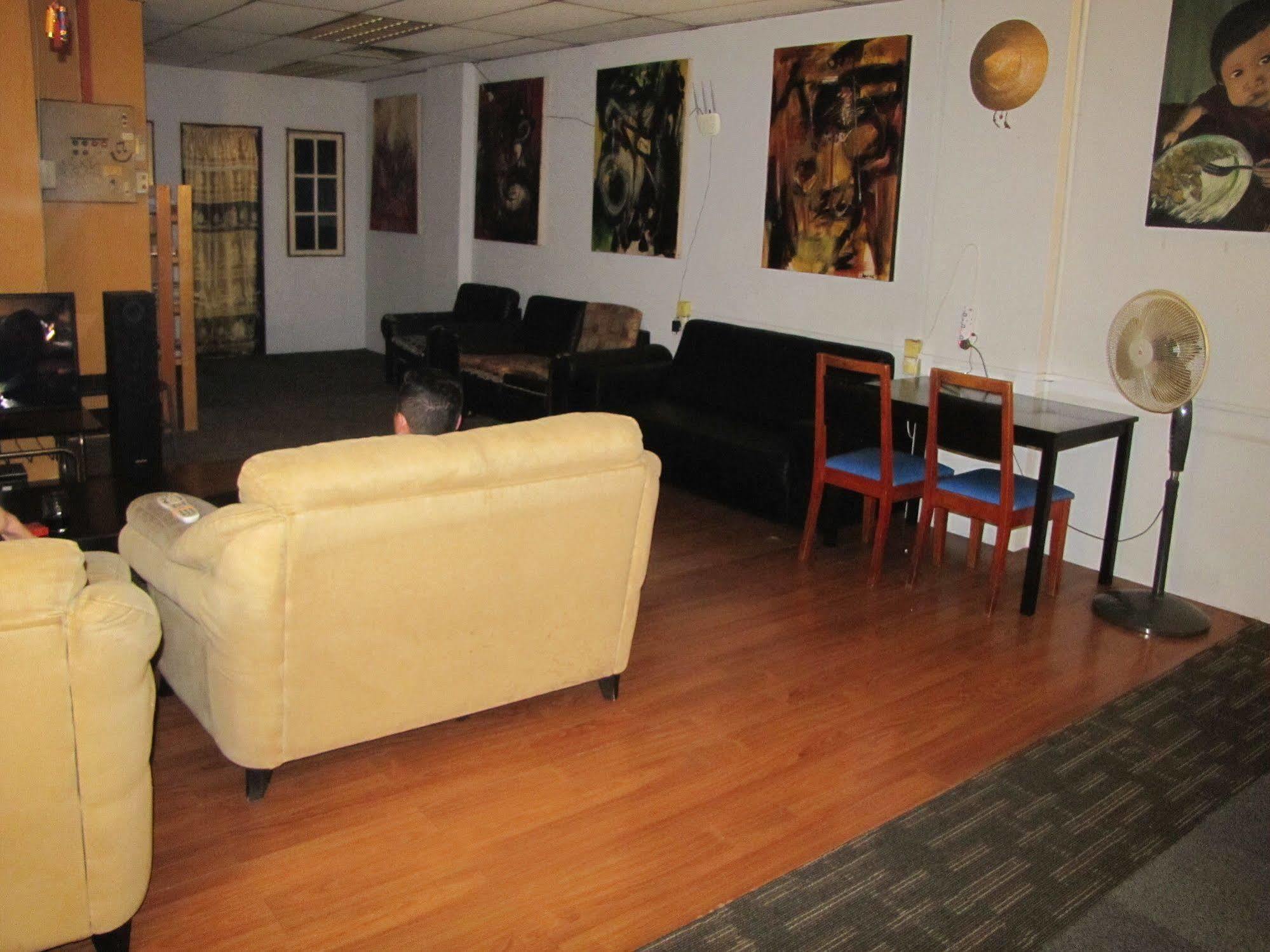 Oasis Guest House Kuala Lumpur Ngoại thất bức ảnh